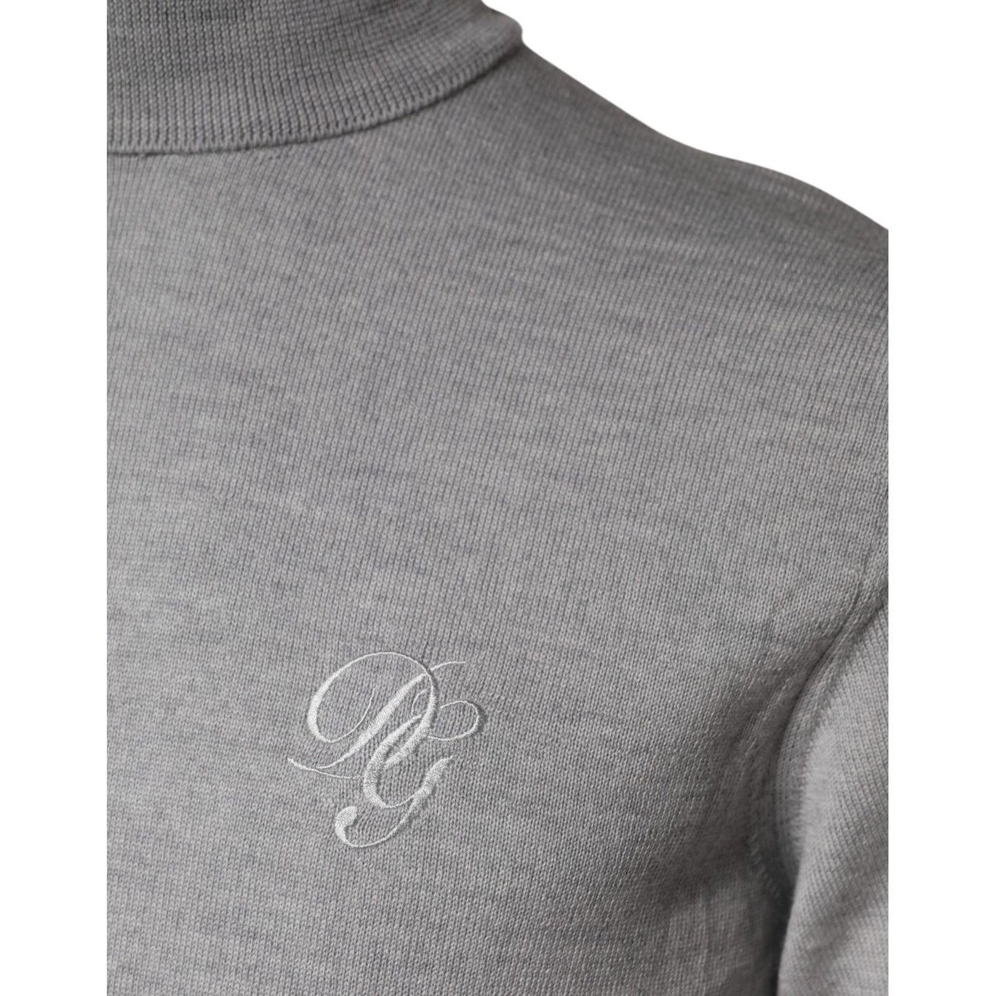 Dolce & Gabbana Gray LongSleeve Turtleneck Pullover Sweater