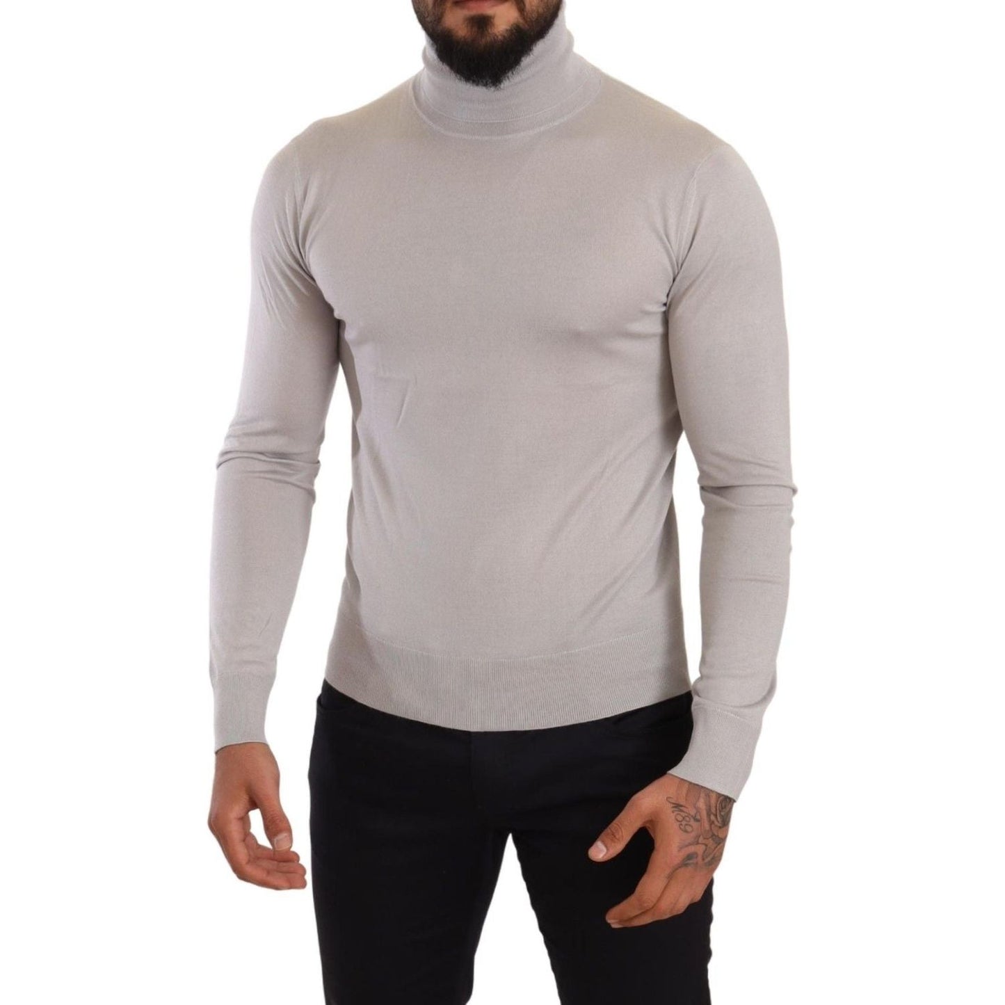 Elegant Cashmere-Silk Blend Turtleneck