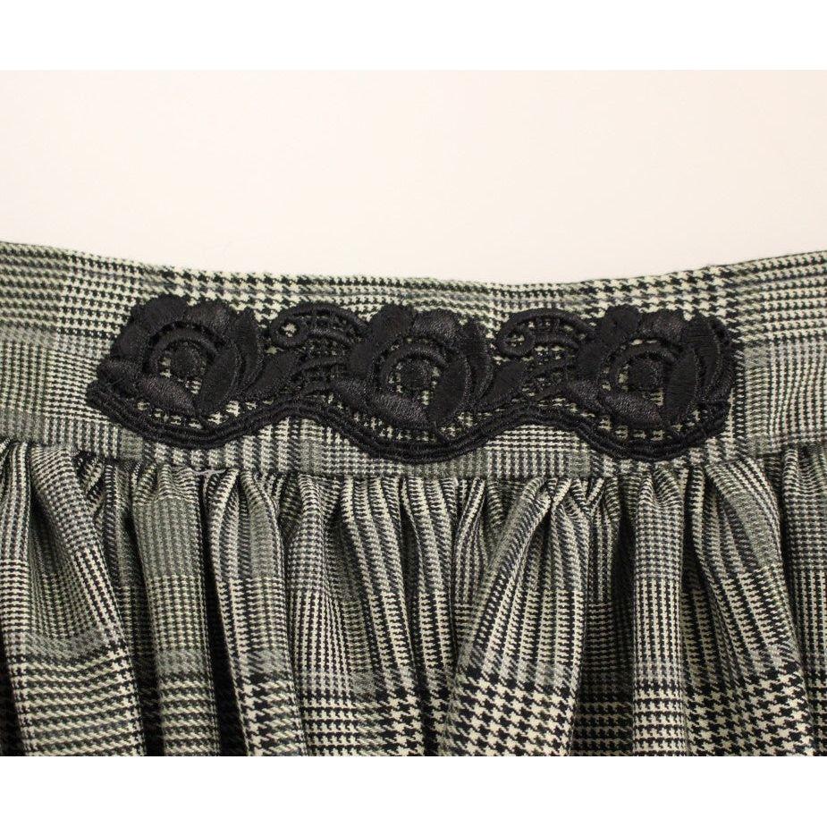 NOEMI ALEMÁN Gray Checkered Wool Shorts Skirt