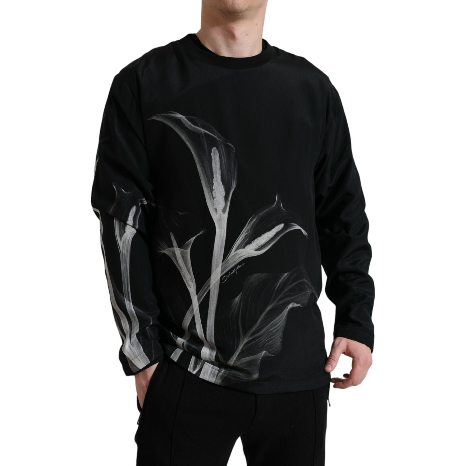 Dolce & Gabbana Black Floral Print Crewneck Pullover Sweater
