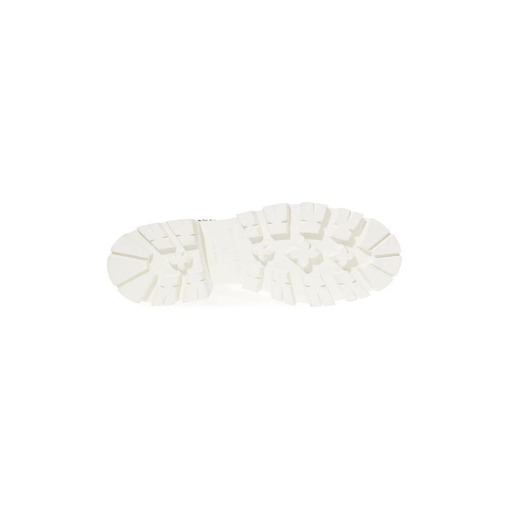 Alexander McQueen Black Leather Chelsea Boots