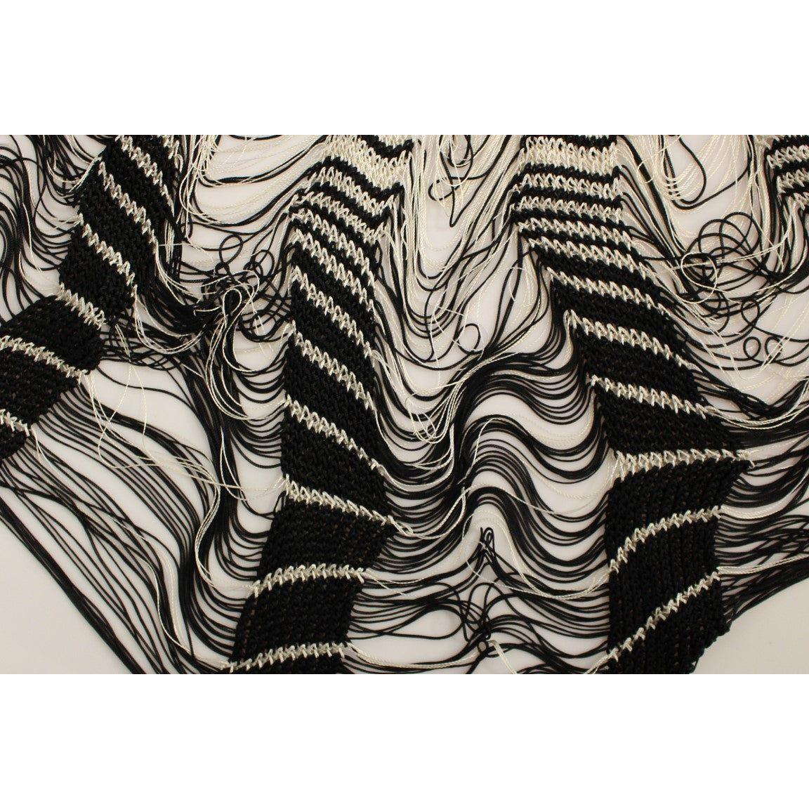 Alice Palmer | White Black Knitted Assymetrical Skirt | McRichard Designer Brands